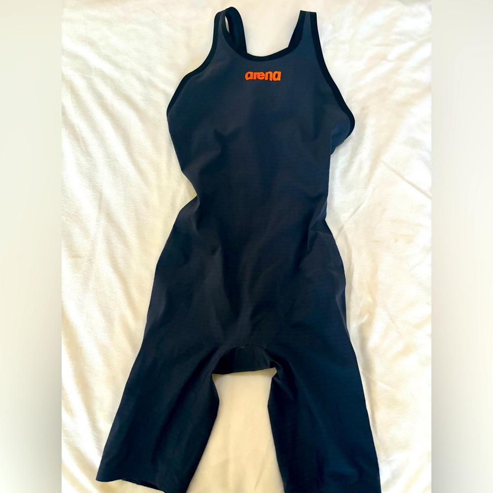 Arena Carbon Air 2 tech suit.